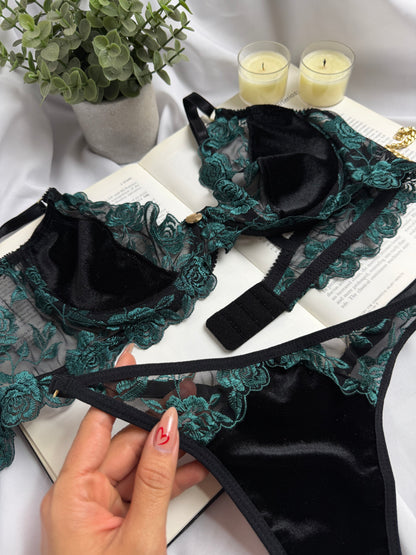 Set de Lencería Ref. Atelier